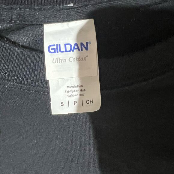 University of Michigan Dining T-shirt Small, Excellent Condition, Black & Yellow - Picture 6 of 10